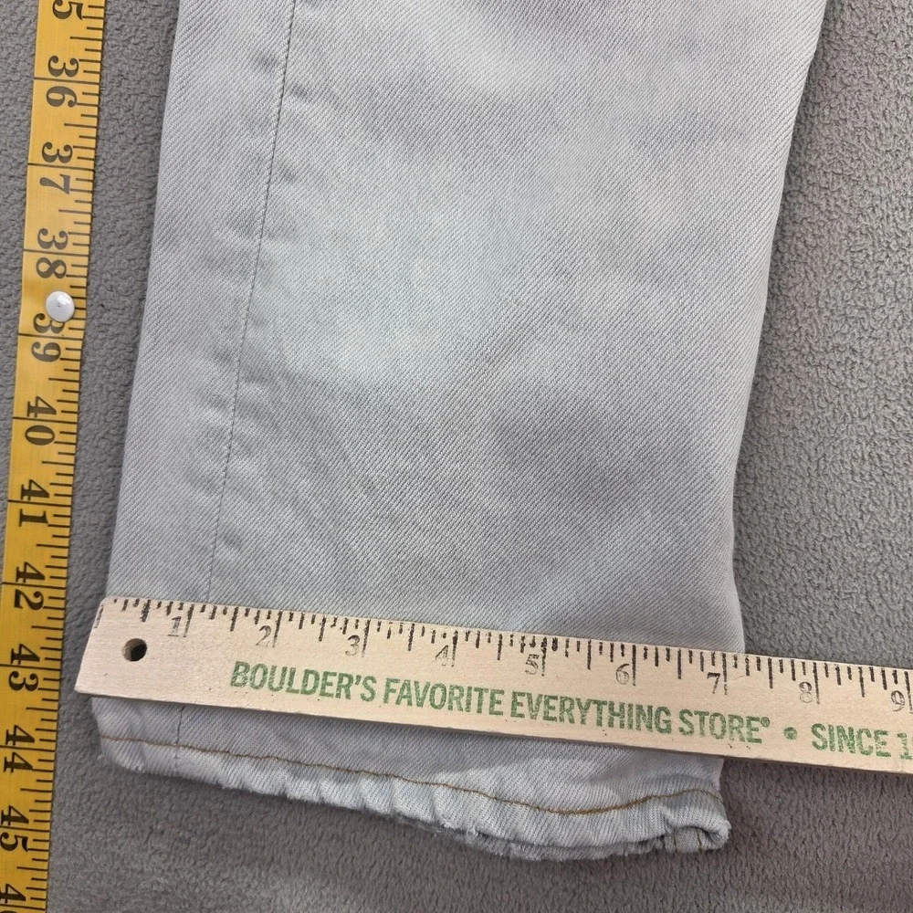 Vintage Levis 501 Jeans Mens Light Blue Straight Made USA Stains Fits 32x34 Flaw